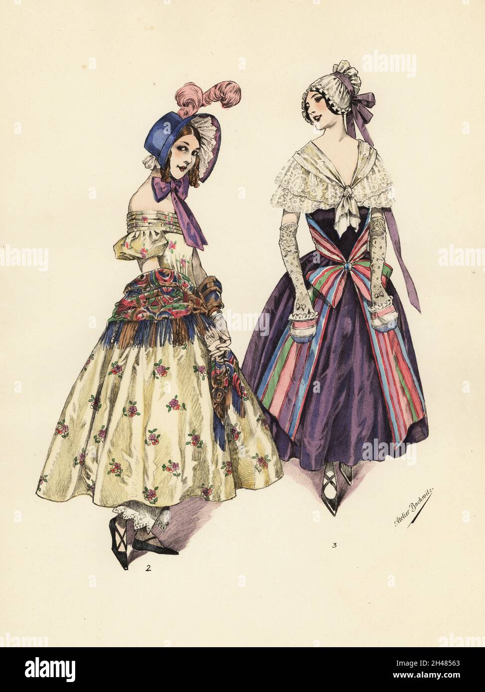 Due donne in costumi di fantasia del movimento Biedermeier. Donna in cofano con fiammato plissettato, taffeta puff-maniche e pantaloncini Valenciennes con pizzo 2, e donna in Plum Dress, pizzo fichu, sciarpa di seta a righe 3. Litografia di pochoir a mano di le Carnival Parisien, Volume 10, edizione speciale di Chic Parisien, pubblicata da Atelier Bachwitz, Vienna, 1920. Foto Stock