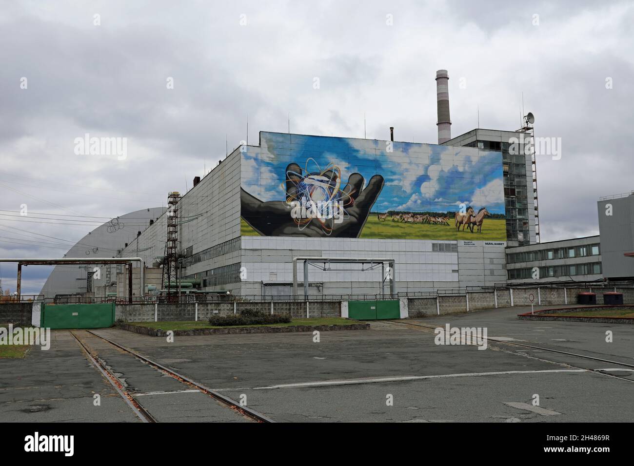 Guardando al futuro murale della centrale nucleare di Cernobyl Foto Stock