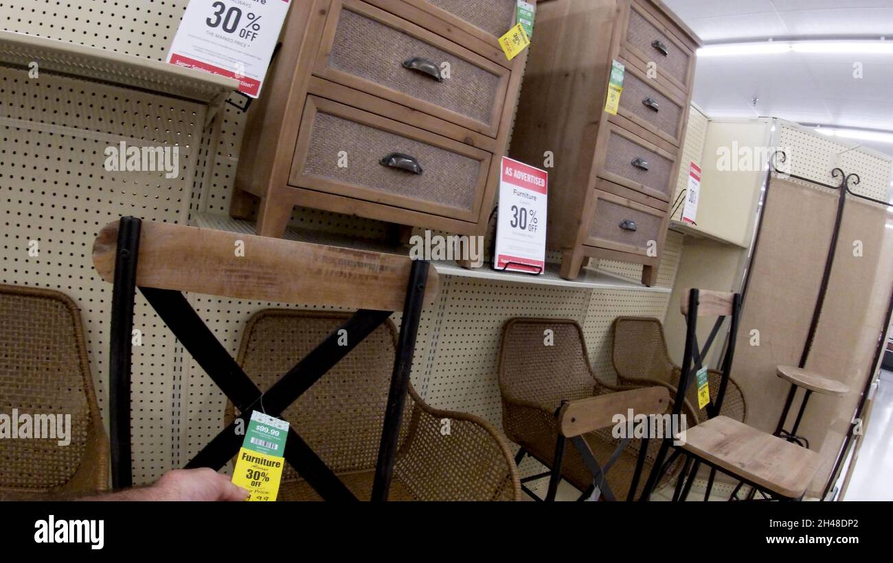 Augusta, GA USA - 08 12 21: Interno del negozio hobby lobby Foto Stock