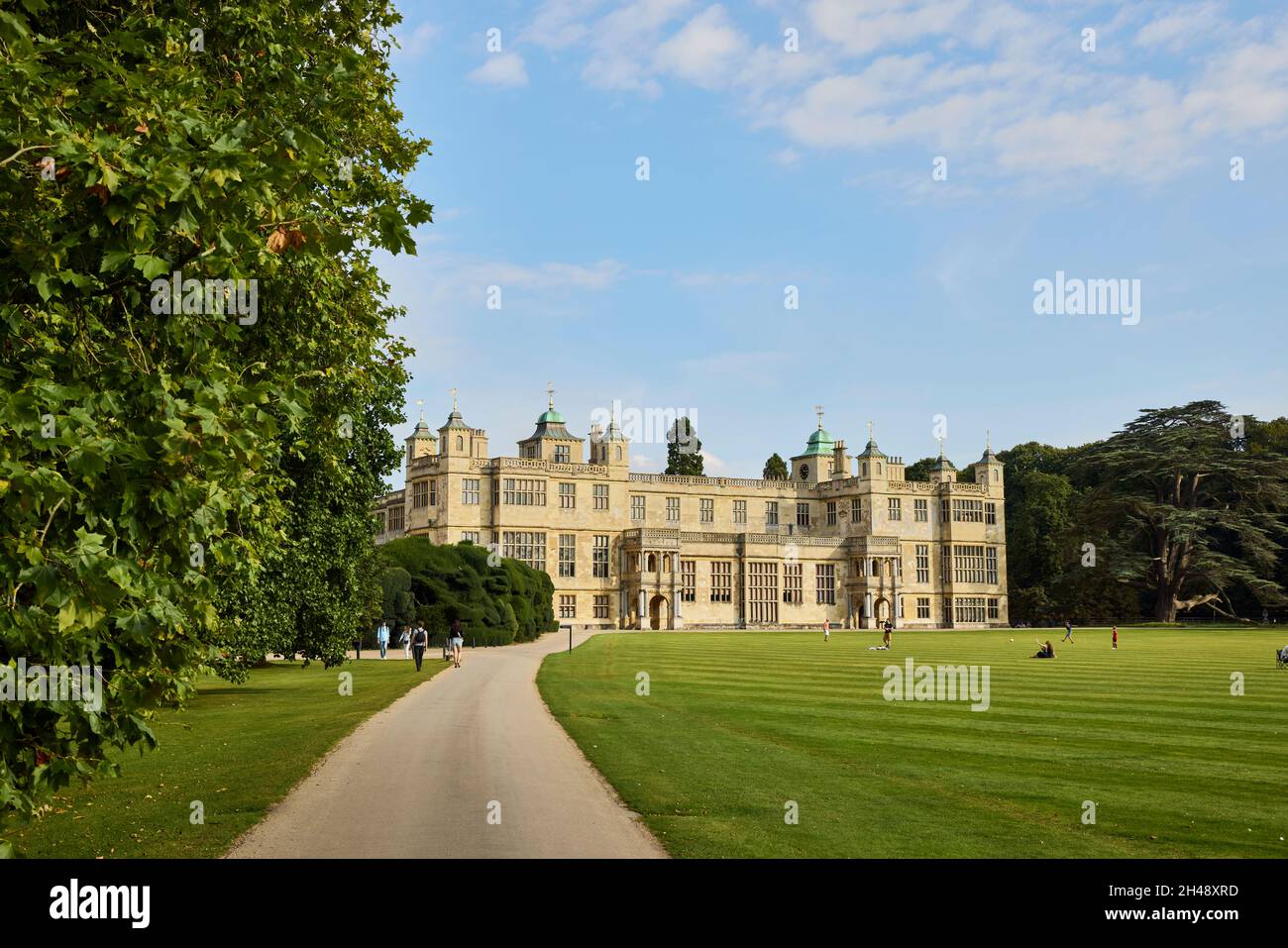 Audley End House, una casa di campagna giacobina del XVII secolo vicino a Saffron Walden, Essex, Inghilterra Foto Stock