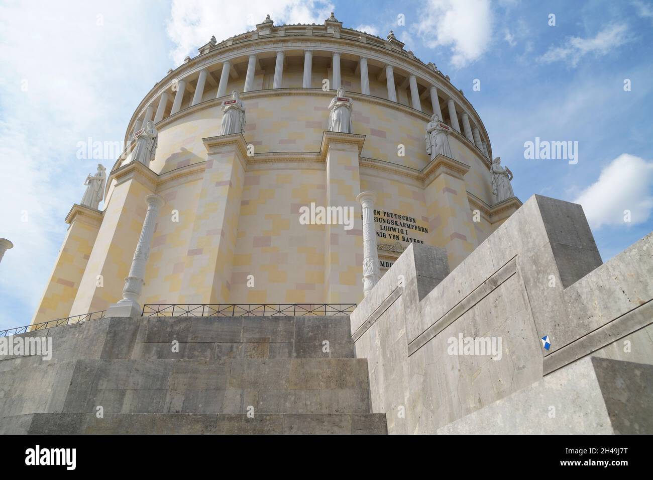 Sala di liberazione (Befreiungshalle Kelheim) monumento neoclassico sulla collina di Michelsberg sopra la città di Kelheim in Baviera sul Danubio Foto Stock