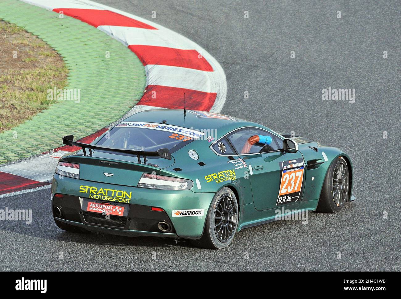 Aston Martin Vantage GT4-Team Speed Lover in 24 ore di Barcellona de motosport-2017 nel circuito di Barcellona Catalogna, Spagna Foto Stock