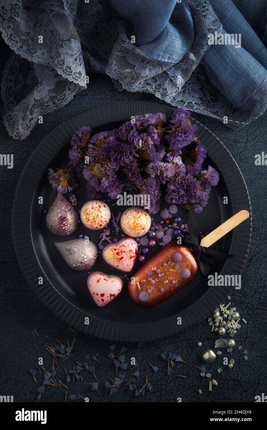 La caramella fatta in casa al cioccolato è deliziosa Foto Stock