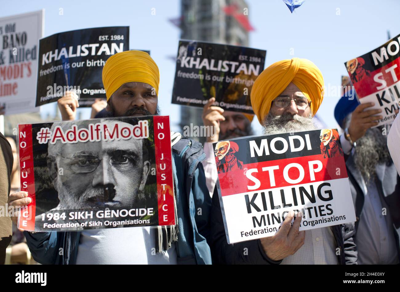 I dimostranti sikh pro-Khalistan protestano contro il genocidio delle minoranze nel loro paese, in quanto il primo ministro indiano Narendra modi sta visitando il Regno Unito da oggi. Immagine datata: Mercoledì 18 aprile 2018. Il credito fotografico deve essere: Isabel Infantes / EMPICS Entertainment. Foto Stock