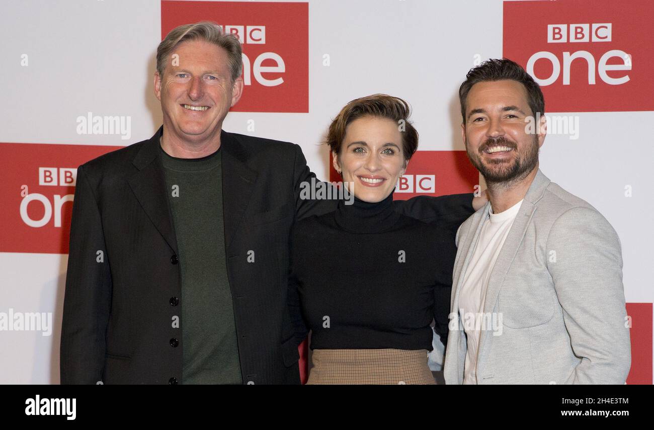 (Da sinistra a destra) Adrian Dunbar, Vicky McClicure e Martin Compston hanno partecipato a una telefonata per BBC One's Bodyguard alla BFI Southbank di Londra. Foto datata: Lunedì 18 marzo 2019. Il credito fotografico deve essere: Isabel Infantes / EMPICS Entertainment. Foto Stock