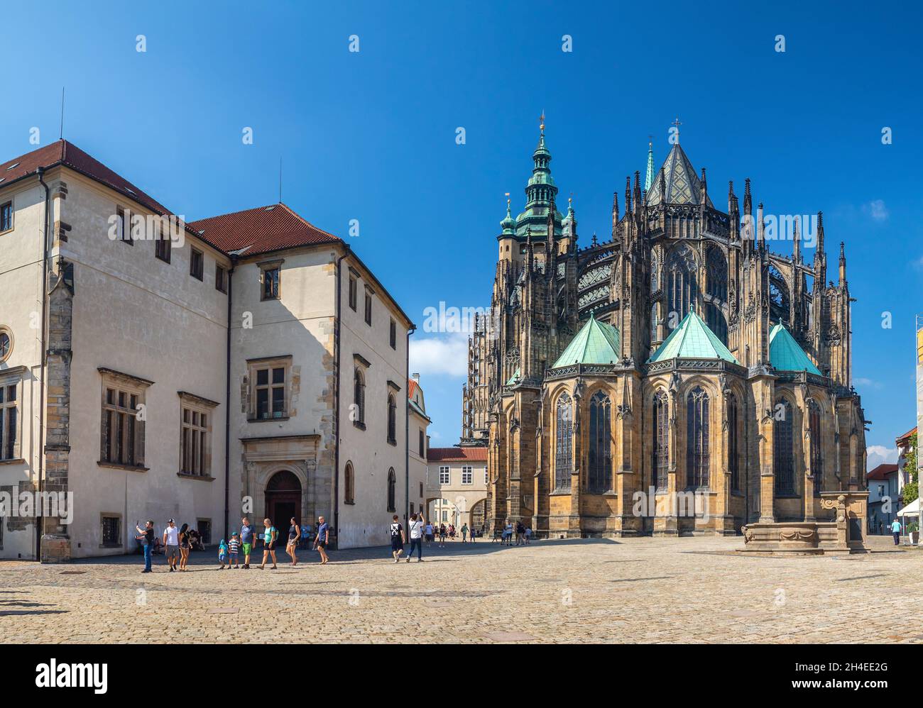 Cattedrale di San Vito nel cortile del castello, vista sul retro della cattedrale, Praga, repubblica Ceca Foto Stock