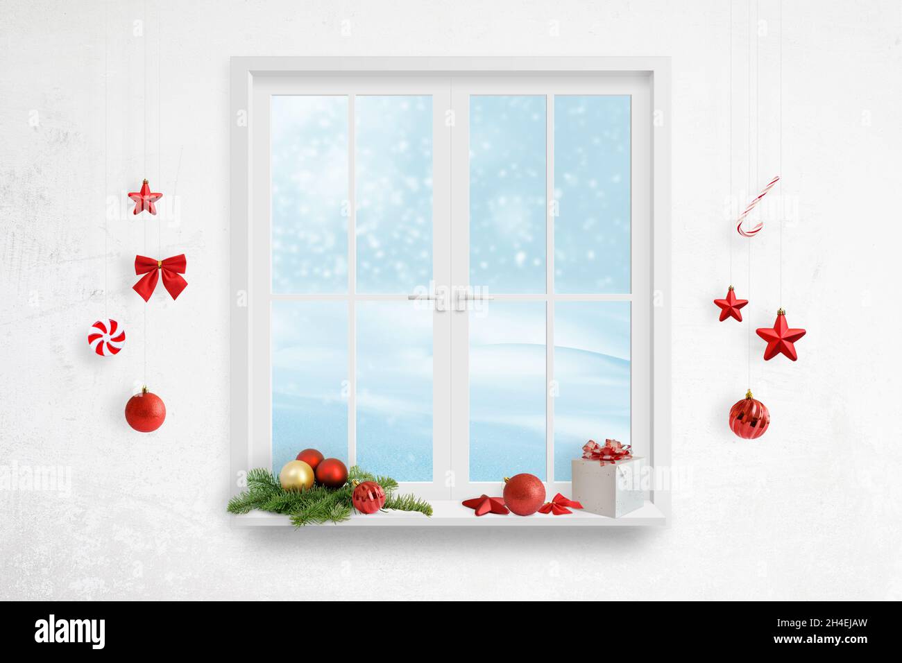 Decorazioni della finestra di Natale tempo d'inverno con molta neve visibile attraverso la finestra Foto Stock