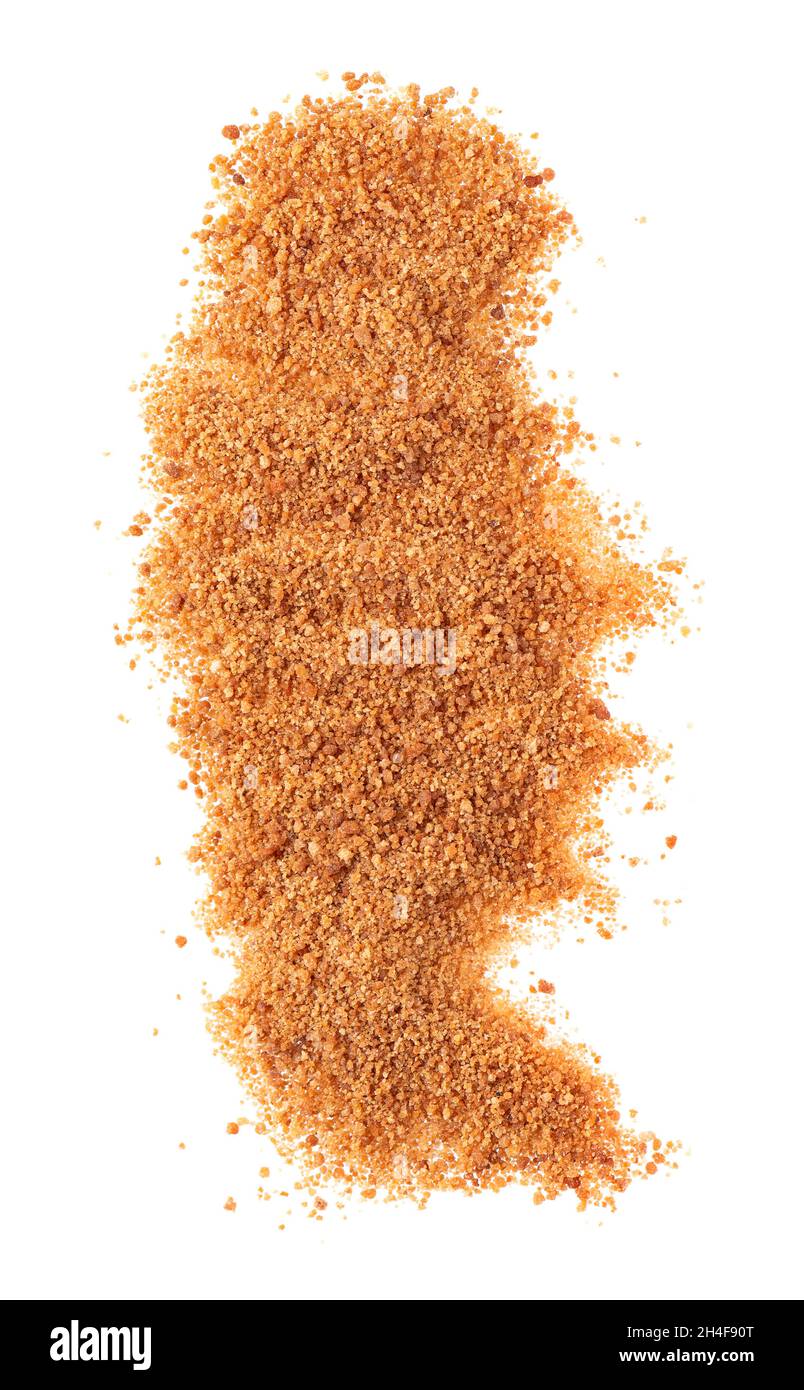 Zucchero di cocco isolato su sfondo bianco. Marinare lo zucchero di palma di cocco non raffinato. Vista dall'alto. Foto Stock