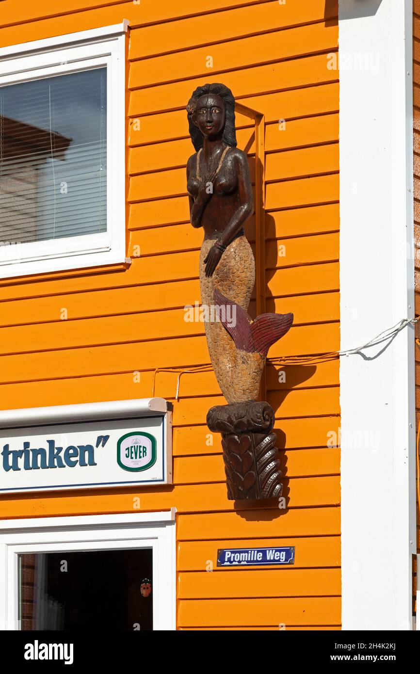 Statua di una sirena su un astice, Isola di Heligoland, Schleswig-Holstein, Germania Foto Stock