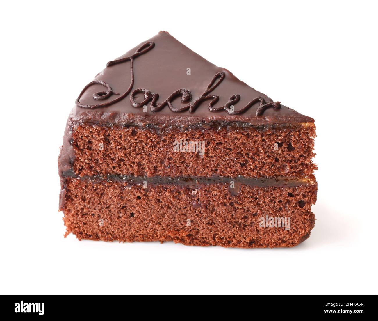 Pezzo di torta al cioccolato Sacher isolato su bianco Foto Stock