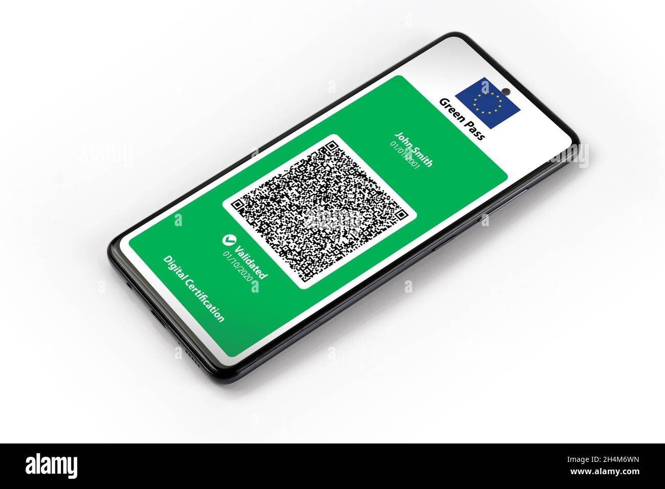 Italia, ottobre 2021, certificato European Green Pass sullo schermo di uno smartphone, fantasy pattern Foto Stock