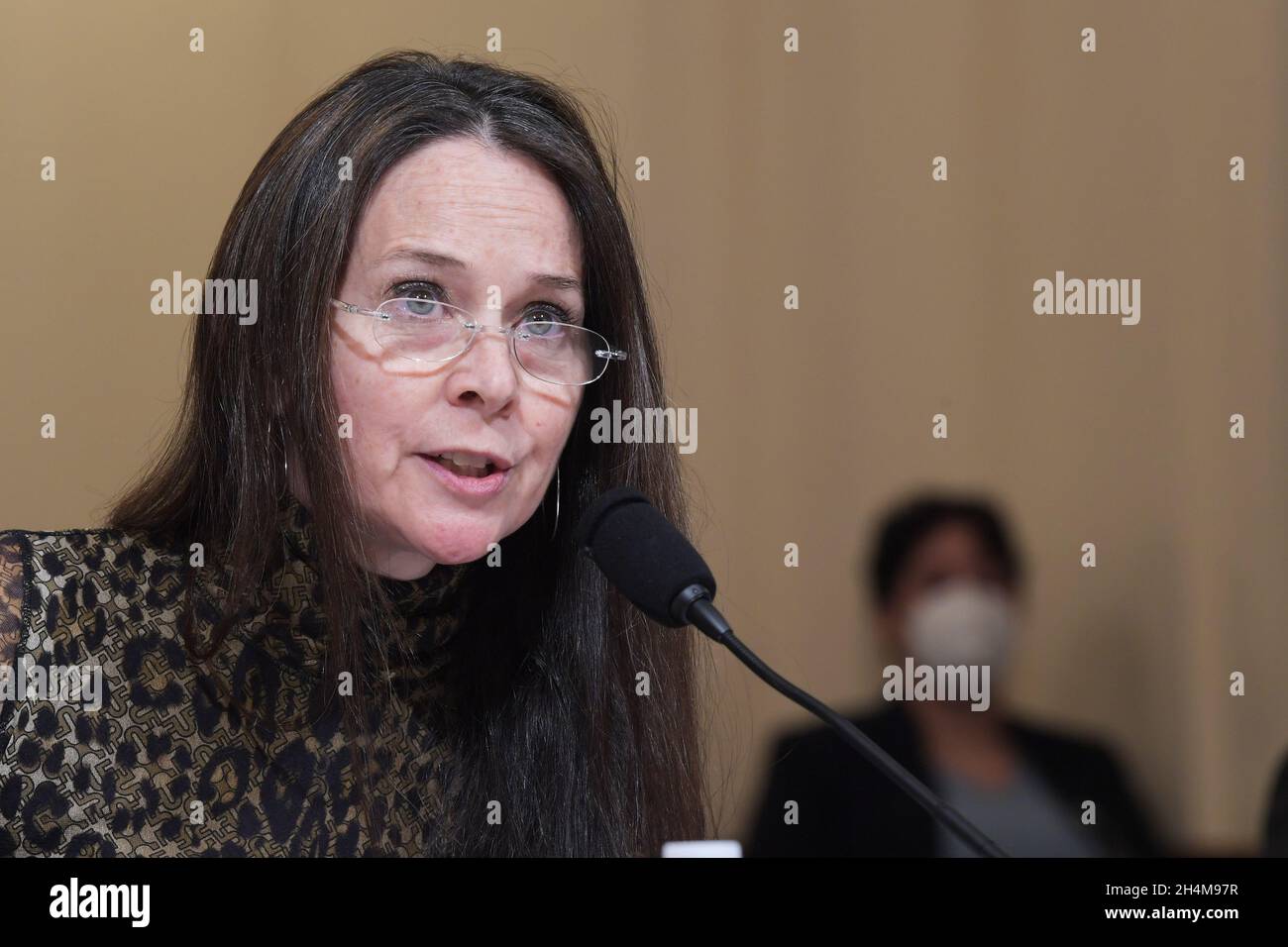 Washington, Stati Uniti. 03 novembre 2021. Director, Cybersecurity and Infrastructure Security Agency, U.S. Department of Homeland Security Jen testimonia easterly davanti a Committee on Homeland Security durante un'audizione sull'evoluzione dell'approccio degli Stati Uniti alla cybersecurity: Elevare la barra oggi per soddisfare le minacce di domani a Cannon HOB/Capitol Hill. (Foto di L Nolly/SOPA Images/Sipa USA) Credit: Sipa USA/Alamy Live News Foto Stock