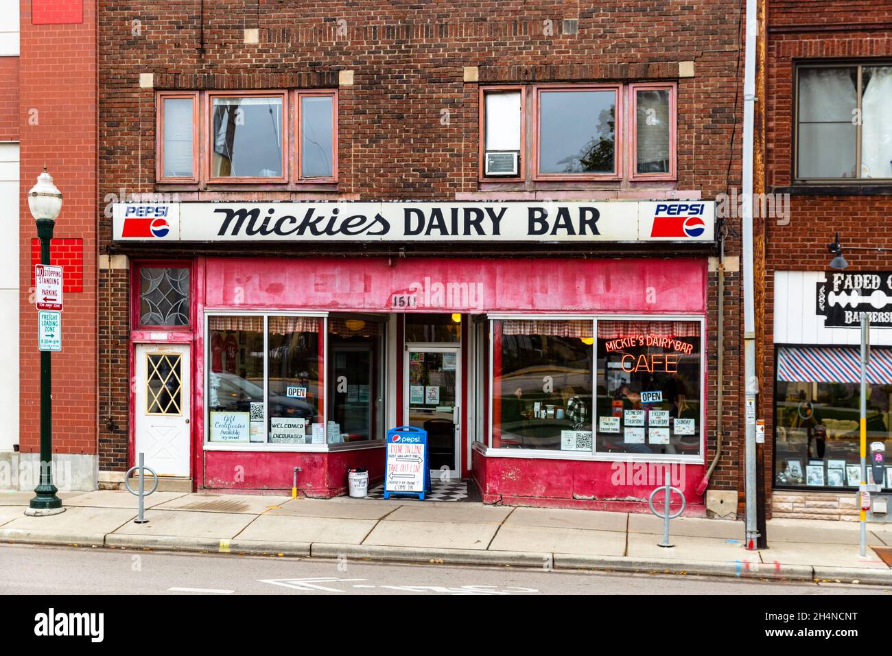 Madison, WISCONSIN - 29 ottobre 2021: Storico Mickies Dairy Bar a Madison, WISCONSIN Foto Stock