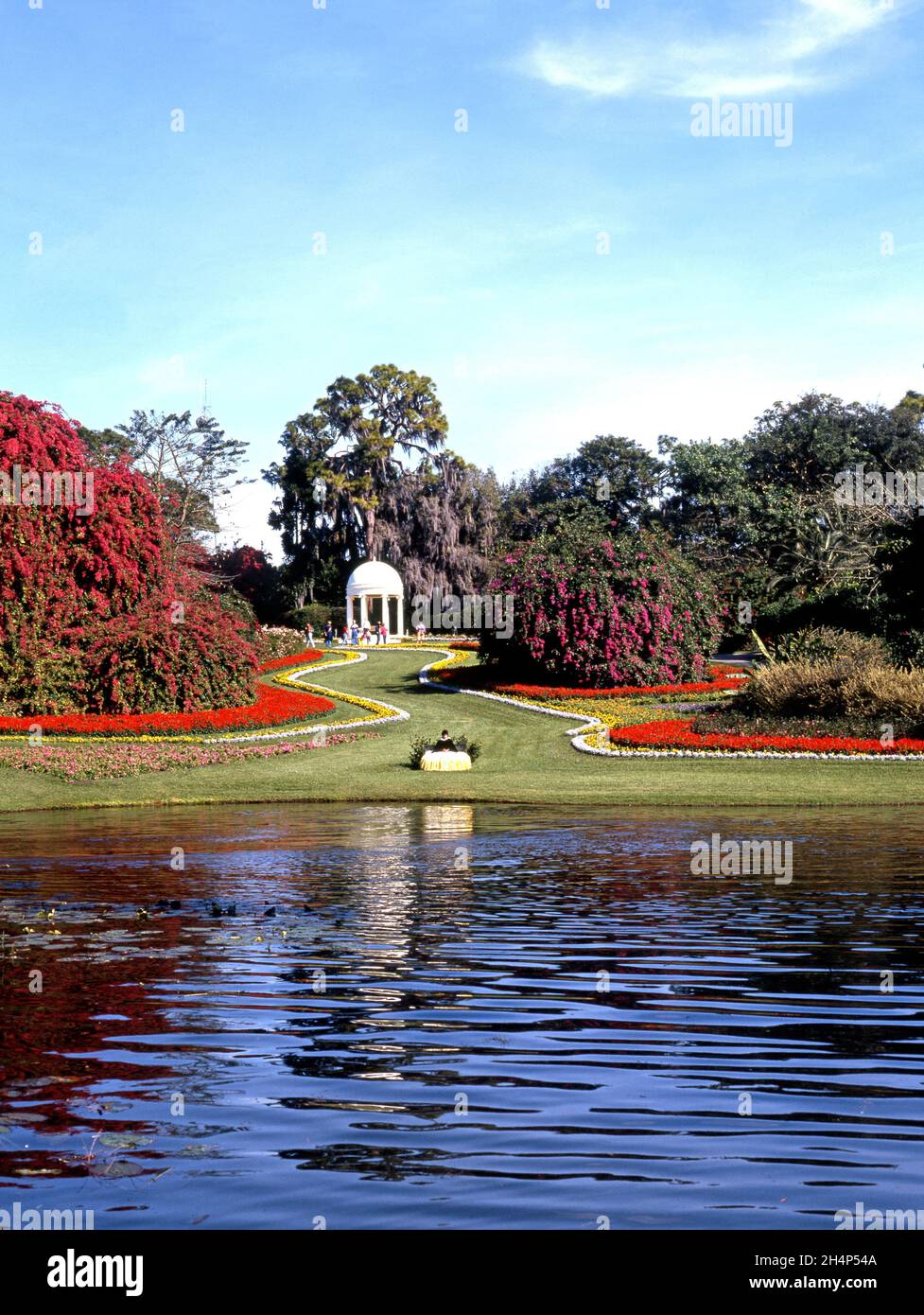Southern Belle e Gazebo al Cypress Gardens Winter Haven, Florida, USA. Foto Stock