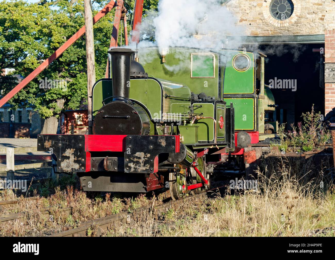 Il Beamish Museum si scontra con le tipiche scene di lavoro ricreate per un evento charter dall'unico Lewin loco ex Seaham Harbour. Foto Stock