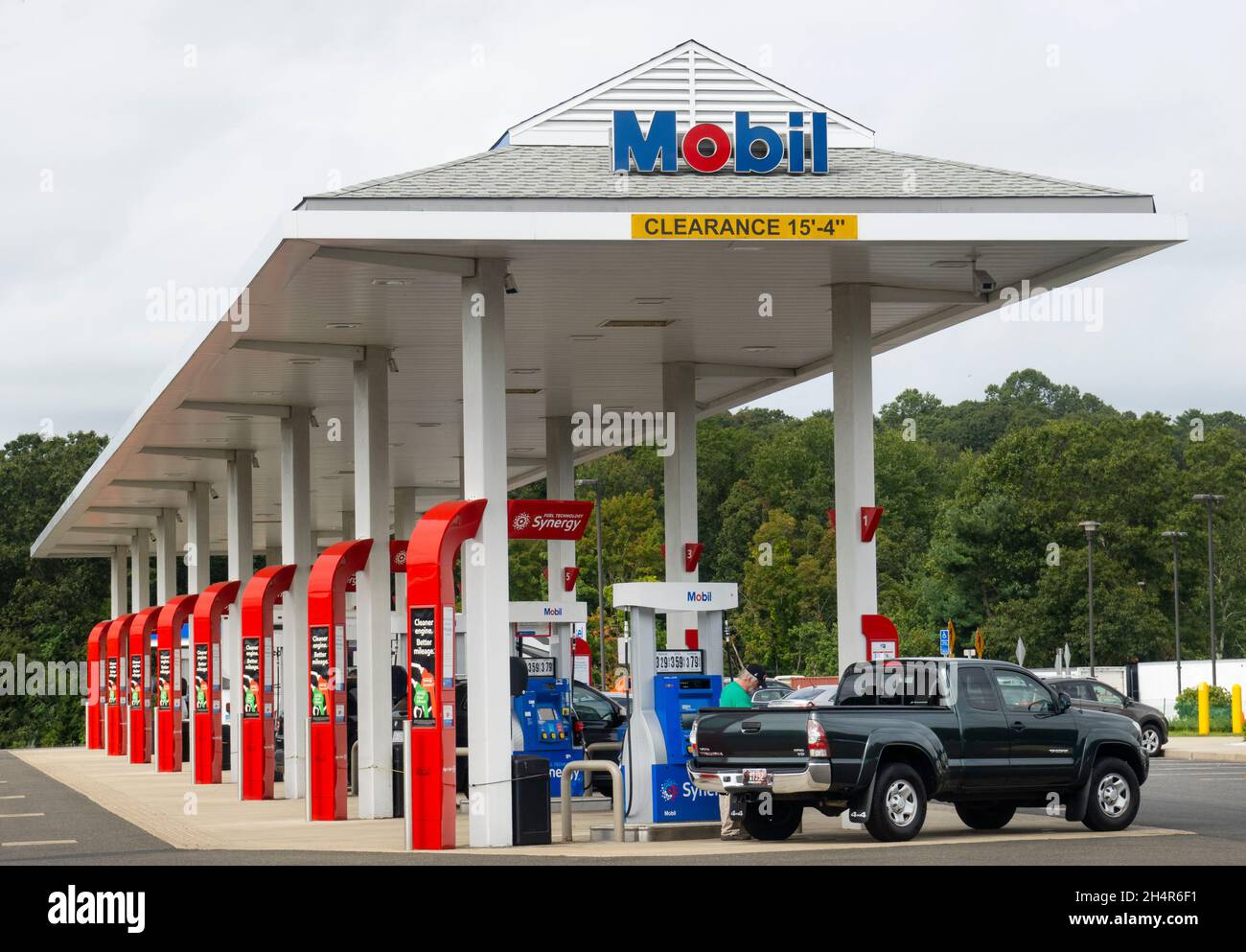 Stazione di servizio mobile sull'interstate 95 nel Connecticut Foto Stock