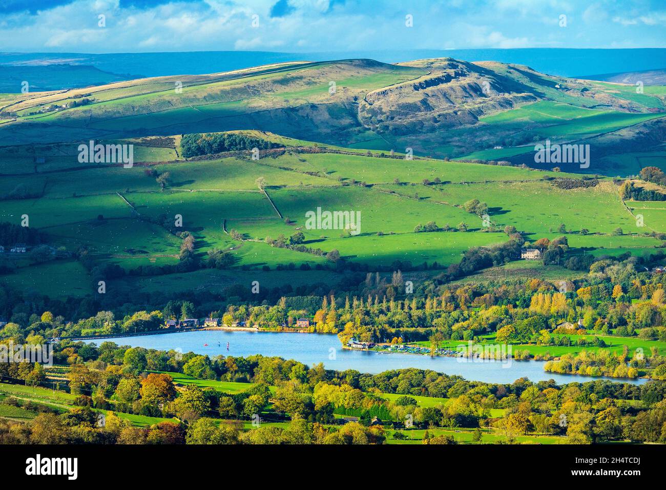 Combs Reservoir e Chinley Churn nel Derbyshire Foto Stock