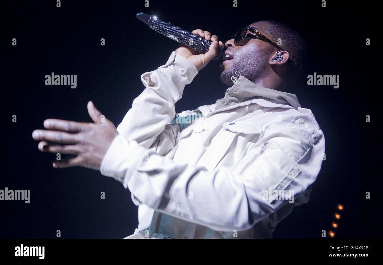 Tinie Tempah vive in concerto presso l'Accademia 02 di Birmingham. Foto Stock