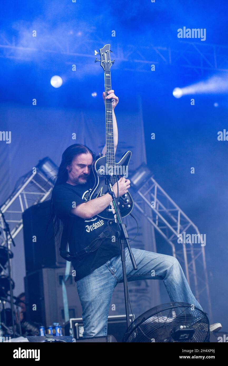 Jeffrey Walker of Hair vive sul palco il giorno 2 del Bloodstock Open Air Festival il 9 agosto 2014 a Catton Hall, Derbyshire. Foto Stock