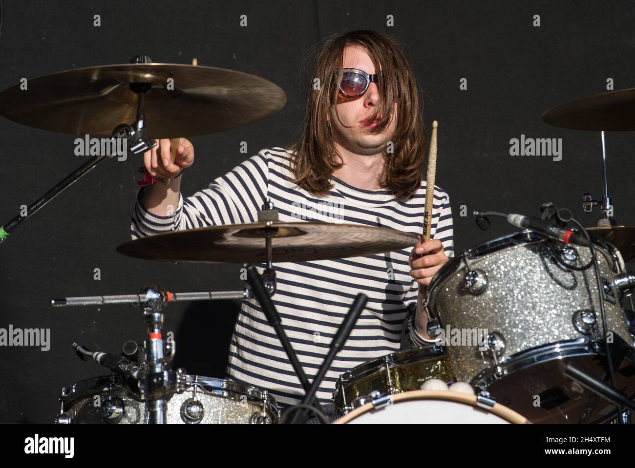 Samuel Lloyd Toms of Temples live on stage on Day 2 at Festival No. 6 on 6 September 2014 at Portmeirion, Wales Foto Stock