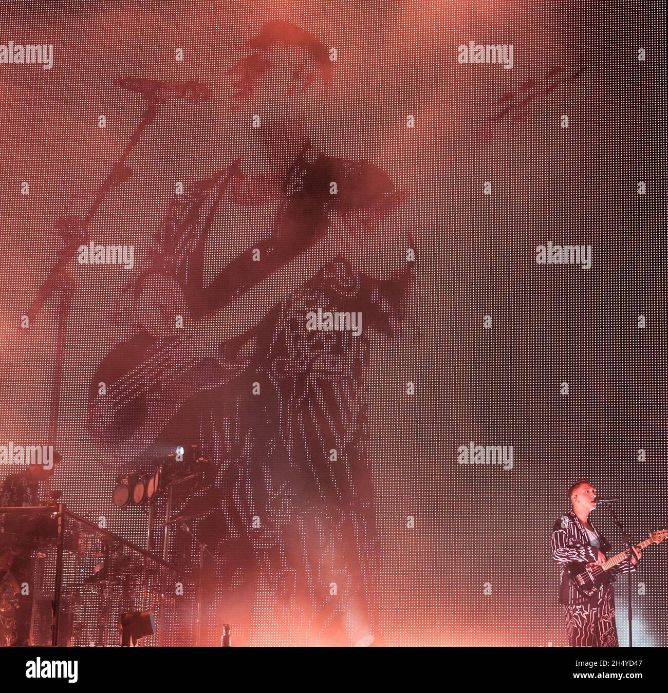 Oliver SIM del xx si esibisce sul palco il giorno 2 di All Points East Festival a Victoria Park a Londra, Regno Unito. Data foto: Sabato 26 maggio 2018. Photo credit: Katja Ogrin/ EMPICS Entertainment. Foto Stock