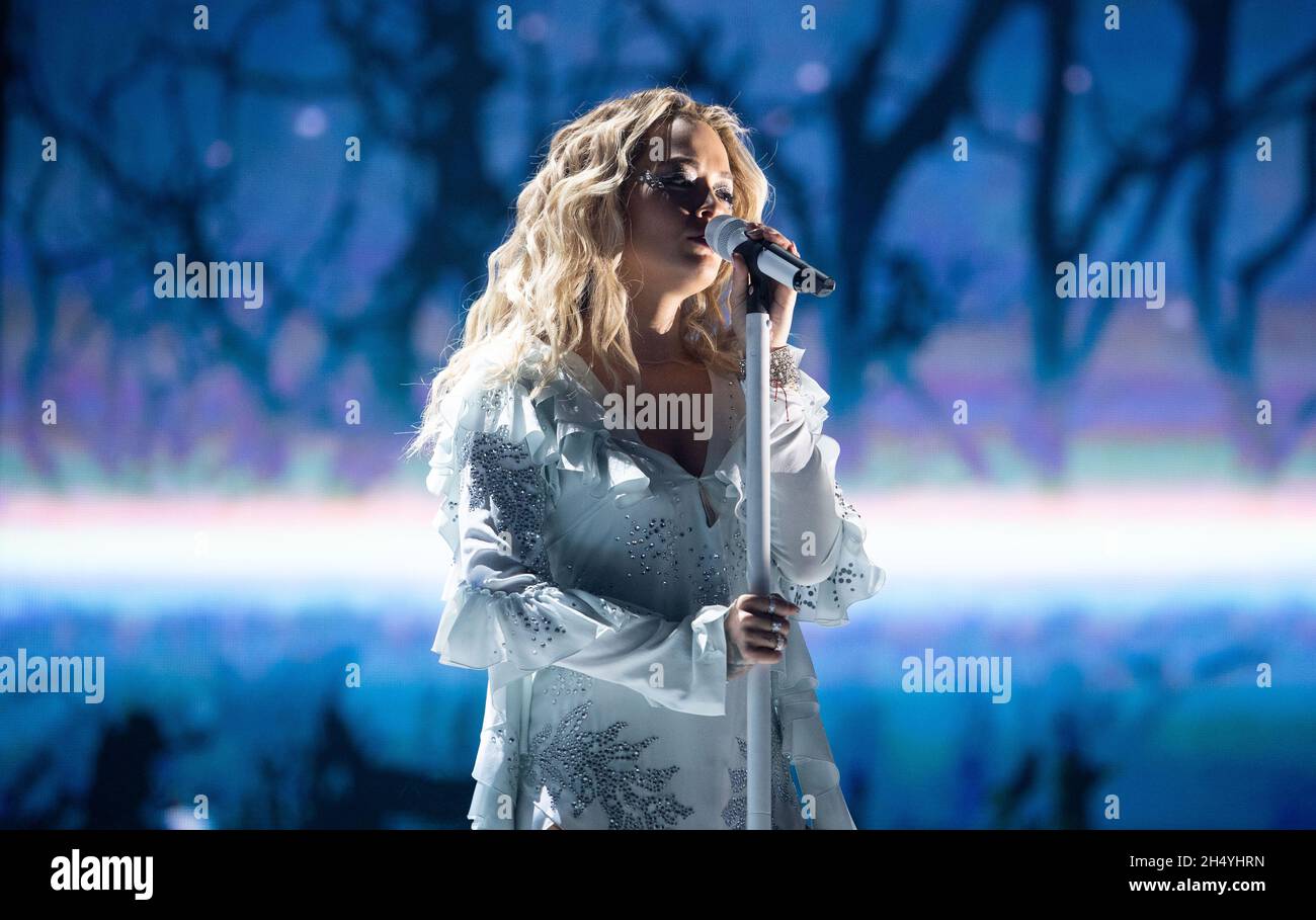 Rita ora si esibisce sul palco all'Arena Birmingham il 25 maggio 2019 a Birmingham, Inghilterra. Data foto: Sabato 25 maggio, 2019. Photo credit: Katja Ogrin/ EMPICS Entertainment. Foto Stock
