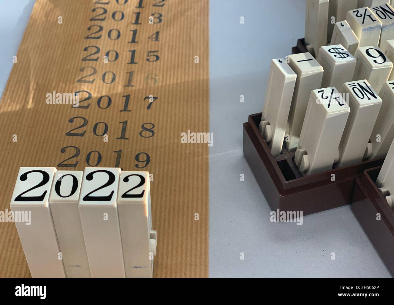 2022 nuovo anno digitare font word stamp Foto Stock