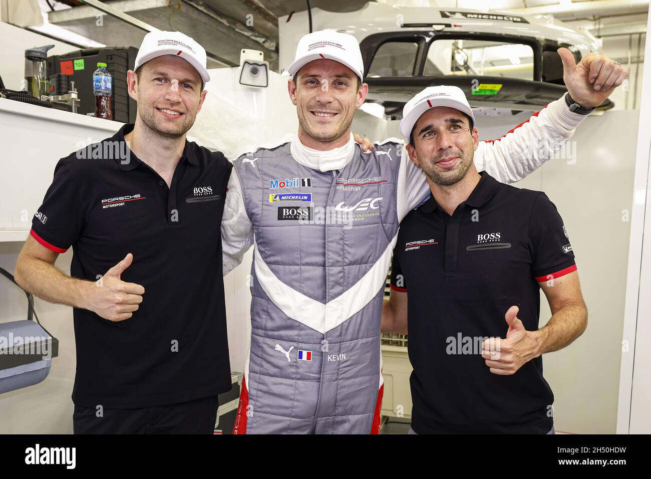Sakhir, Bahrein. 05 novembre 2021. 92 Estre Kevin (fra), Jani Neel (che), Christensen Michael (dnk), Porsche GT Team, Porsche 911 RSR - 19, POLE POSITION durante la 8 ore del Bahrain, 6° round del FIA World Endurance Championship 2021, FIA WEC, sul circuito Internazionale del Bahrain, dal 4 al 6 novembre 2021 a Sakhir, Bahrain - Foto: Francois Flamand/DPPI/LiveMedia Credit: Independent Photo Agency/Alamy Live News Foto Stock