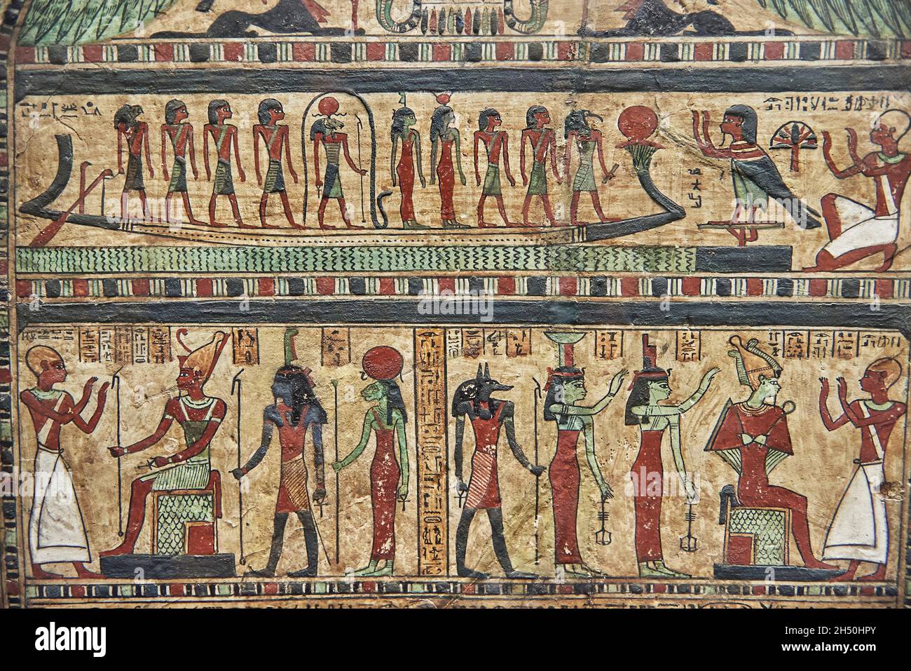 Antica stele egiziana di Ousirour, sacerdote di Amun, . Il Museo del Louvre N2699. Decorazione: 1° registro da destra a sinistra. Adorazione scena; uomo usura Foto Stock