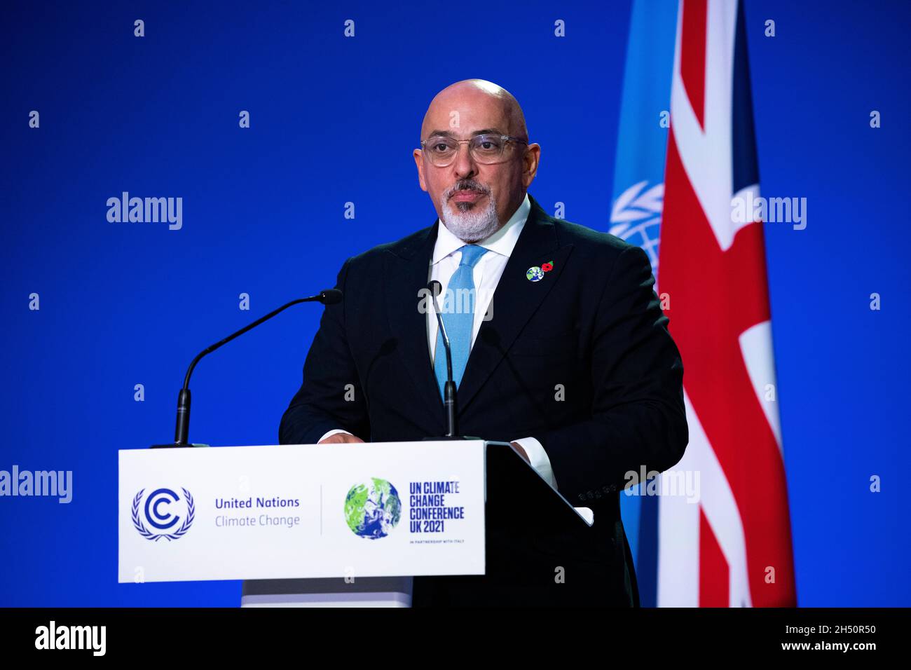 Glasgow, Regno Unito. 05 novembre 2021. Glasgow, Scozia, Regno Unito. 5 novembre 2021PICTURED: Nadhim Zahawi, Segretario del gabinetto per l'istruzione del governo britannico, visto parlare nel pomeriggio in plenaria, "evento congiunto di istruzione e ambiente minster, insieme domani, istruzione e azione sul clima" Credit: Colin Fisher/Alamy Live News Foto Stock