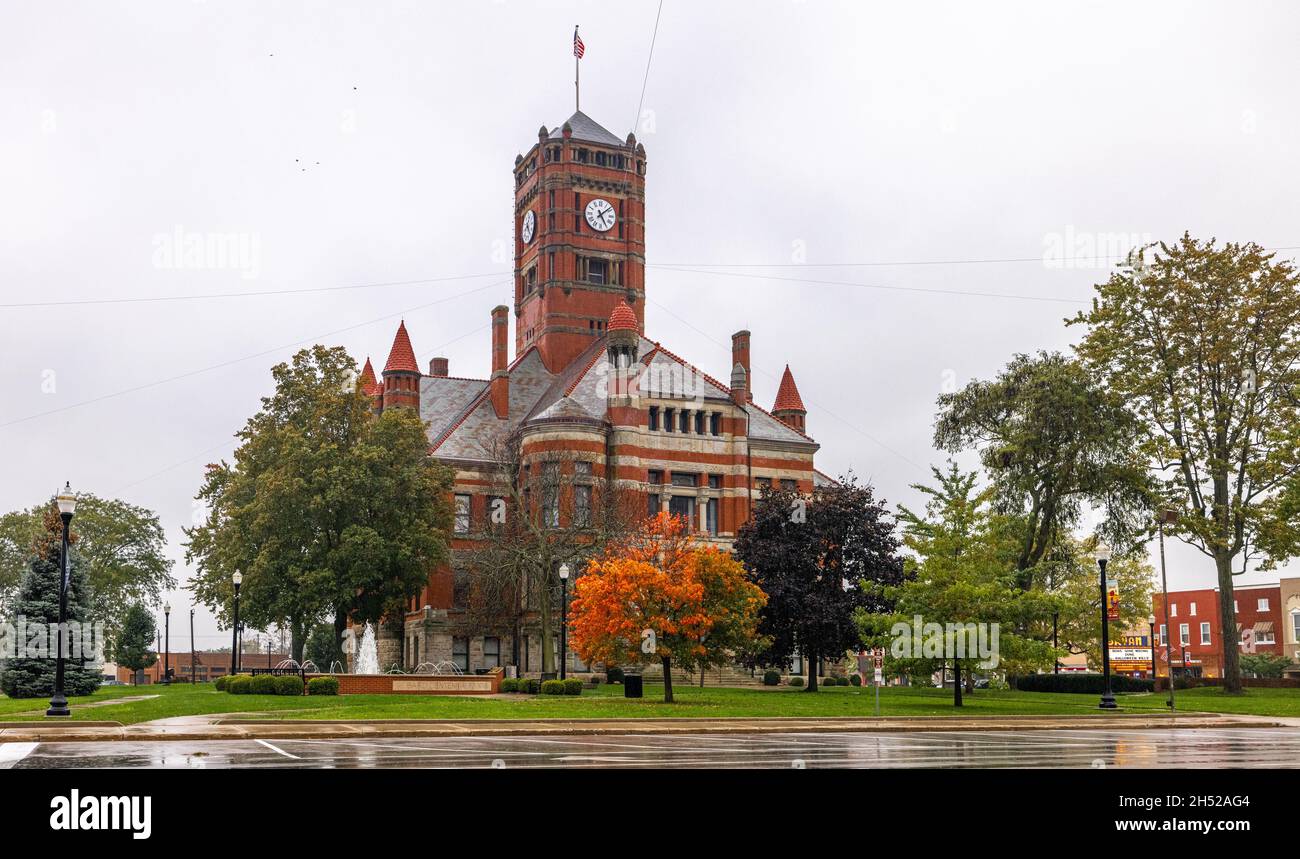 Bryan, Ohio, USA - 24 ottobre 2021: Lo storico tribunale della contea di Williams Foto Stock