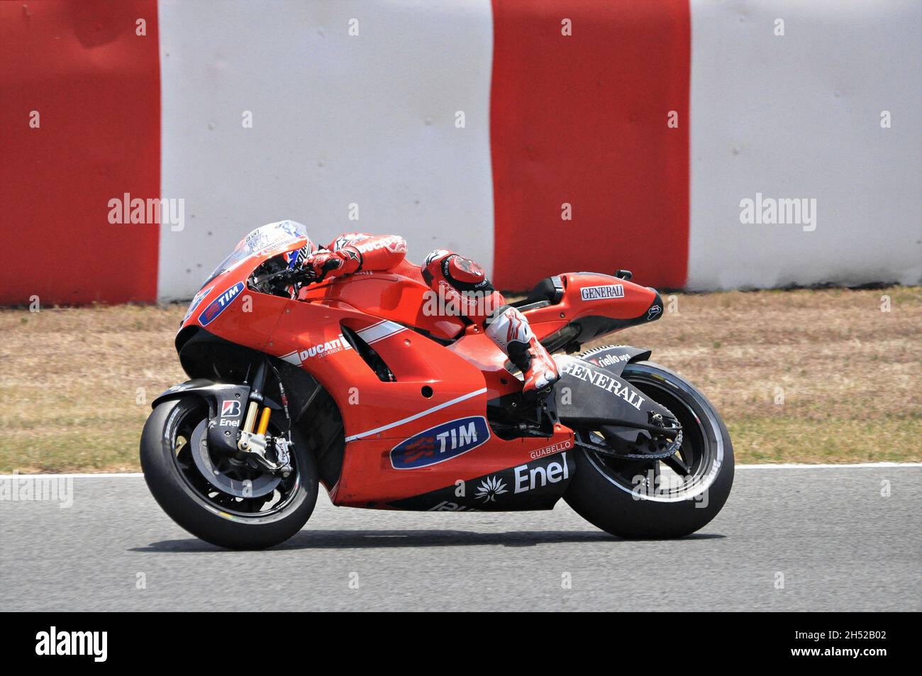 Casey Stoner-Ducati Moto GP 2010 al circuito di Barcellona Catalunya,  Montmeló, Spagna Foto stock - Alamy