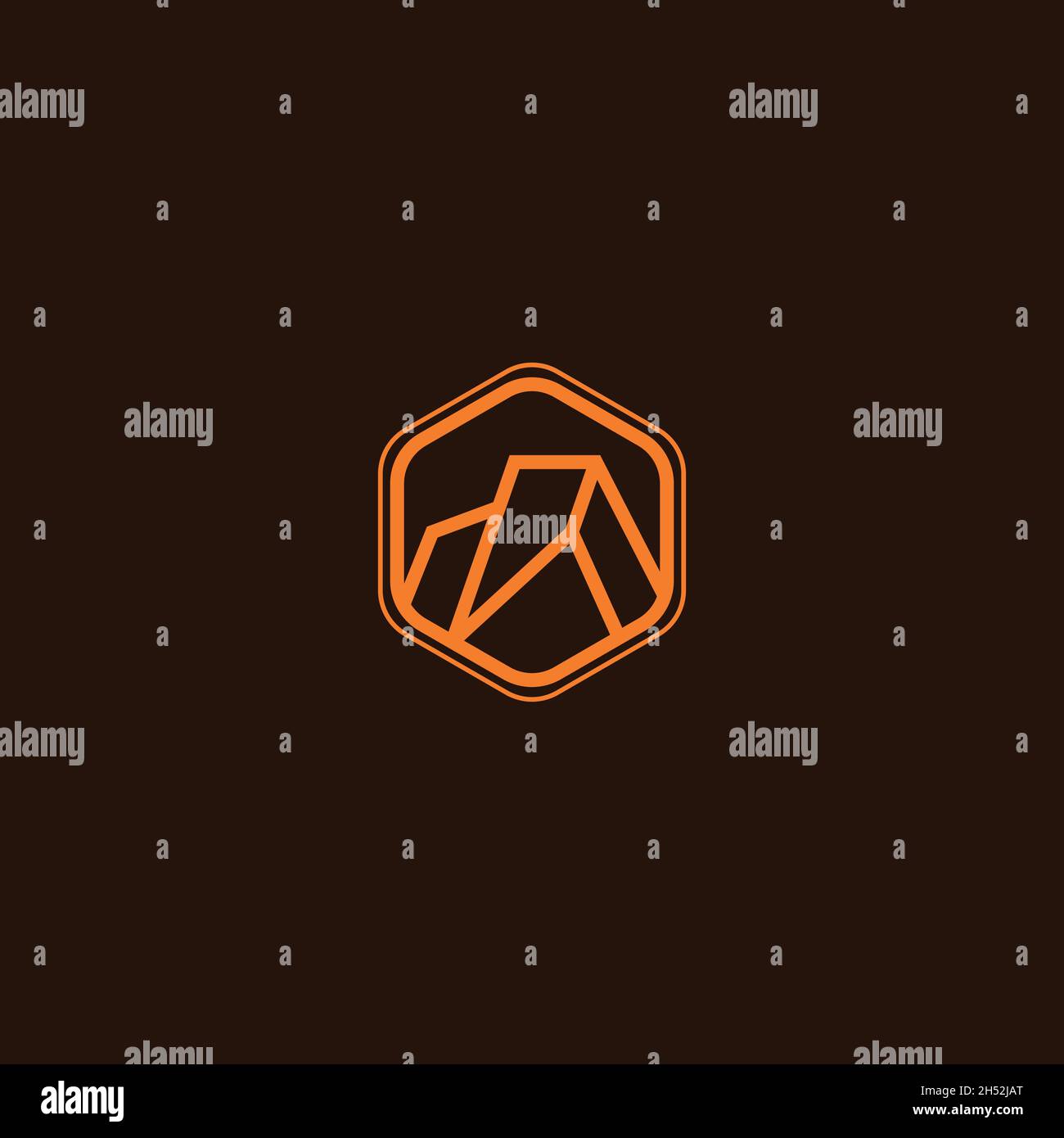 logo rock mountain dalla forma minimalista e semplice. Illustrazione Vettoriale