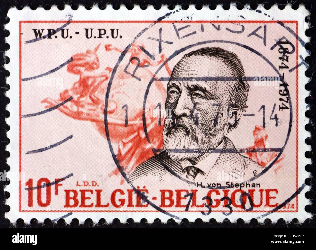 BELGIO - CIRCA 1974: Un francobollo stampato in Belgio mostra Heinrich von Stephan, era un direttore generale della posta per l'impero tedesco, circa 1974 Foto Stock