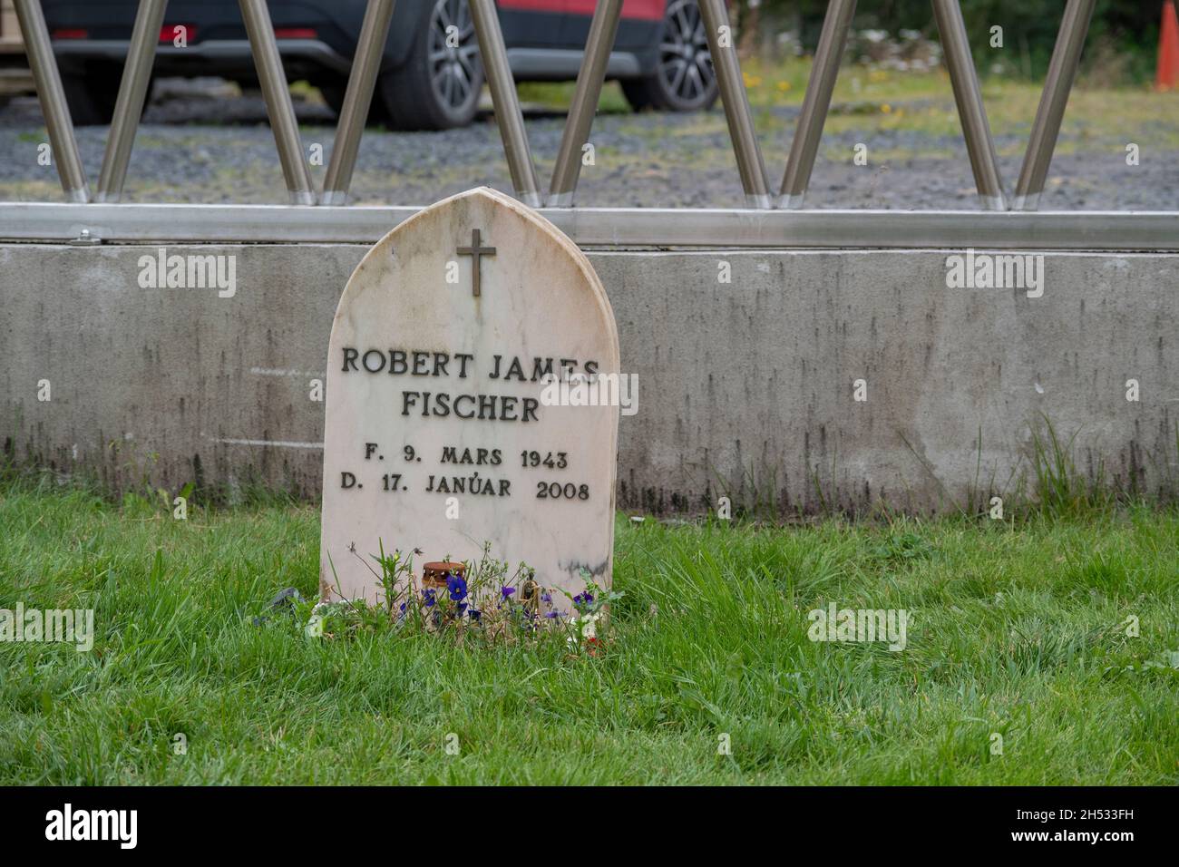 Paesaggio di Scacchi Grandmaster Bobby Fischer tomba a Selfoss Foto Stock