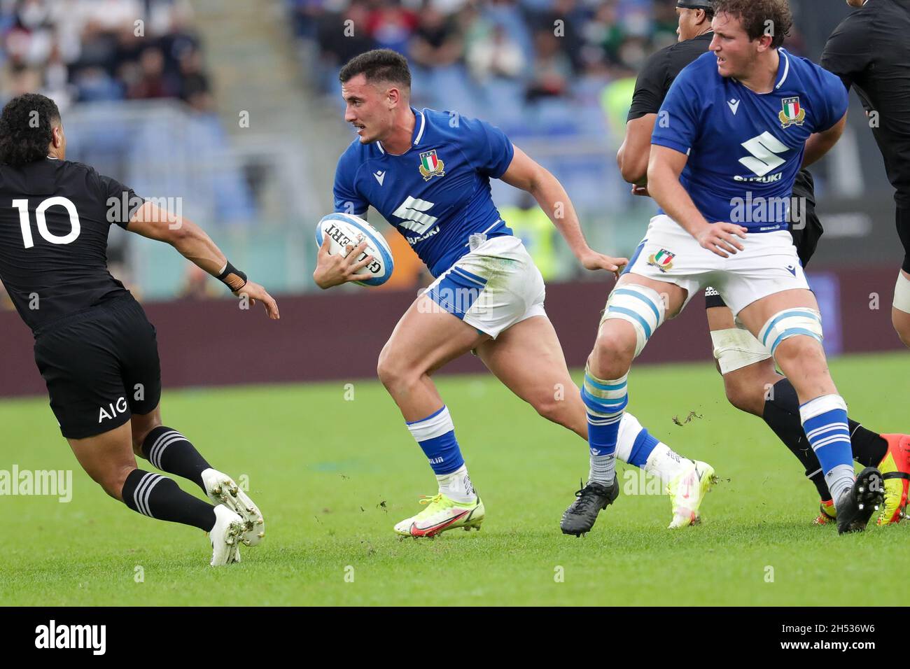 Roma, Italia. 6 novembre 2021. Italia Attack durante Italia vs New Zeland, Autumn Nations Cup rugby match a Roma, Italy, November 06 2021 Credit: Independent Photo Agency/Alamy Live News Foto Stock