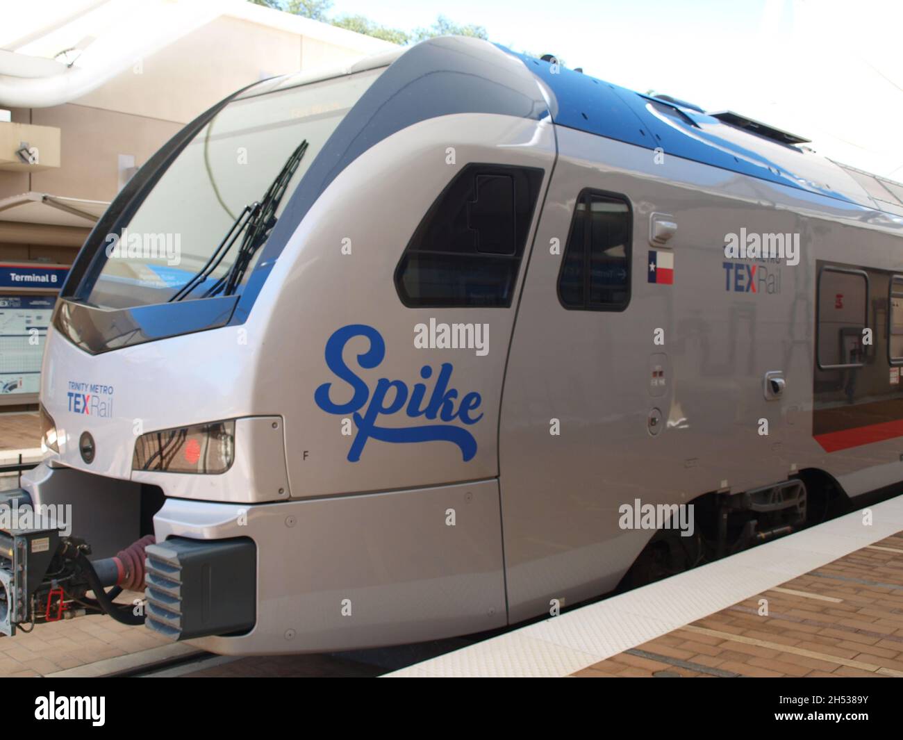 Ricerca filtri Seleziona tutti passati Cancella selezione controllo di qualità pseudonimi tipi di file attributi rilevabilità Non in vendita intorno al Foto Stock