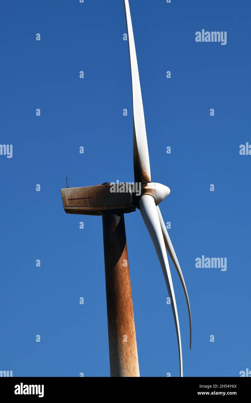 Le turbine eoliche perdono olio e si trovano in prossimità di un possibile guasto. Foto Stock