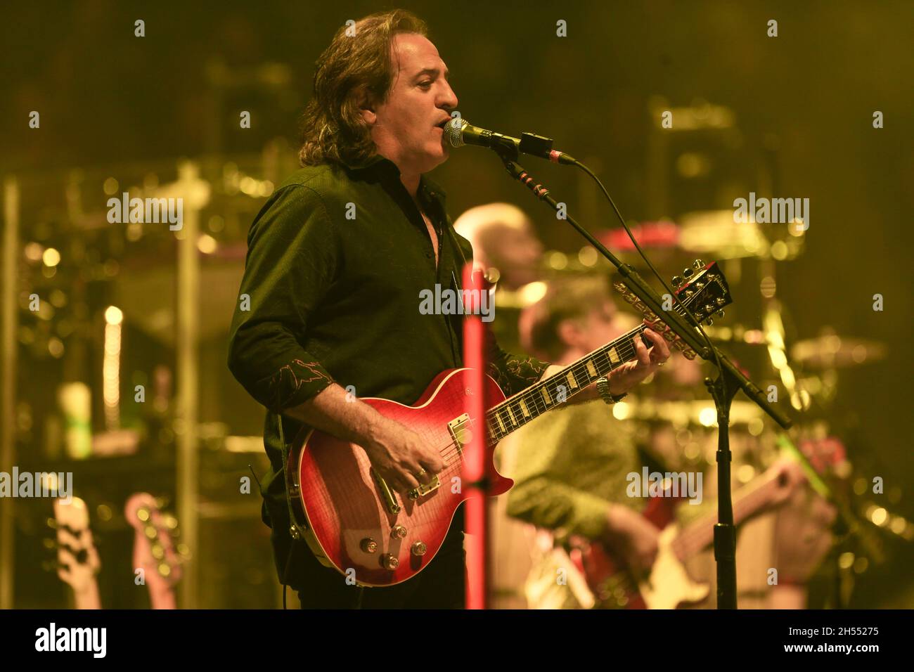 Tommy Byrnes si esibisce in concerto presso il Madison Square Garden il 5 novembre 2021 a New York City. Foto Stock