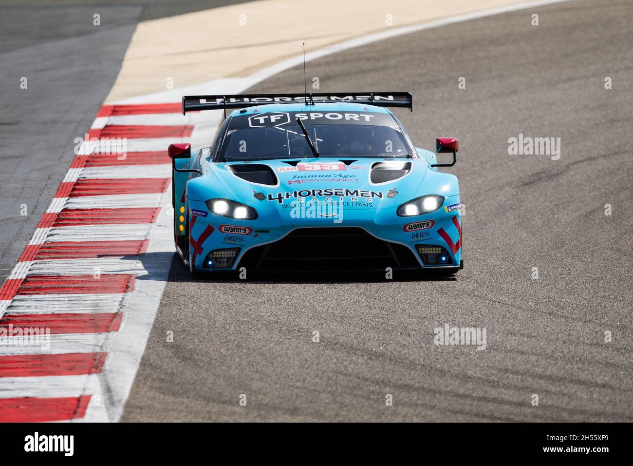 33 Huffaker Gregory (grb), Latorre Florian (fra), Watson Andrew (grb), TF Sport, Aston Martin Vantage AMR, in azione durante il FIA World Endurance Championship 2021, FIA WEC, sul circuito Internazionale del Bahrain, il 7 novembre 2021 a Sakhir, Bahrain - Foto: Joao Filipe/DPPI/LiveMedia Foto Stock