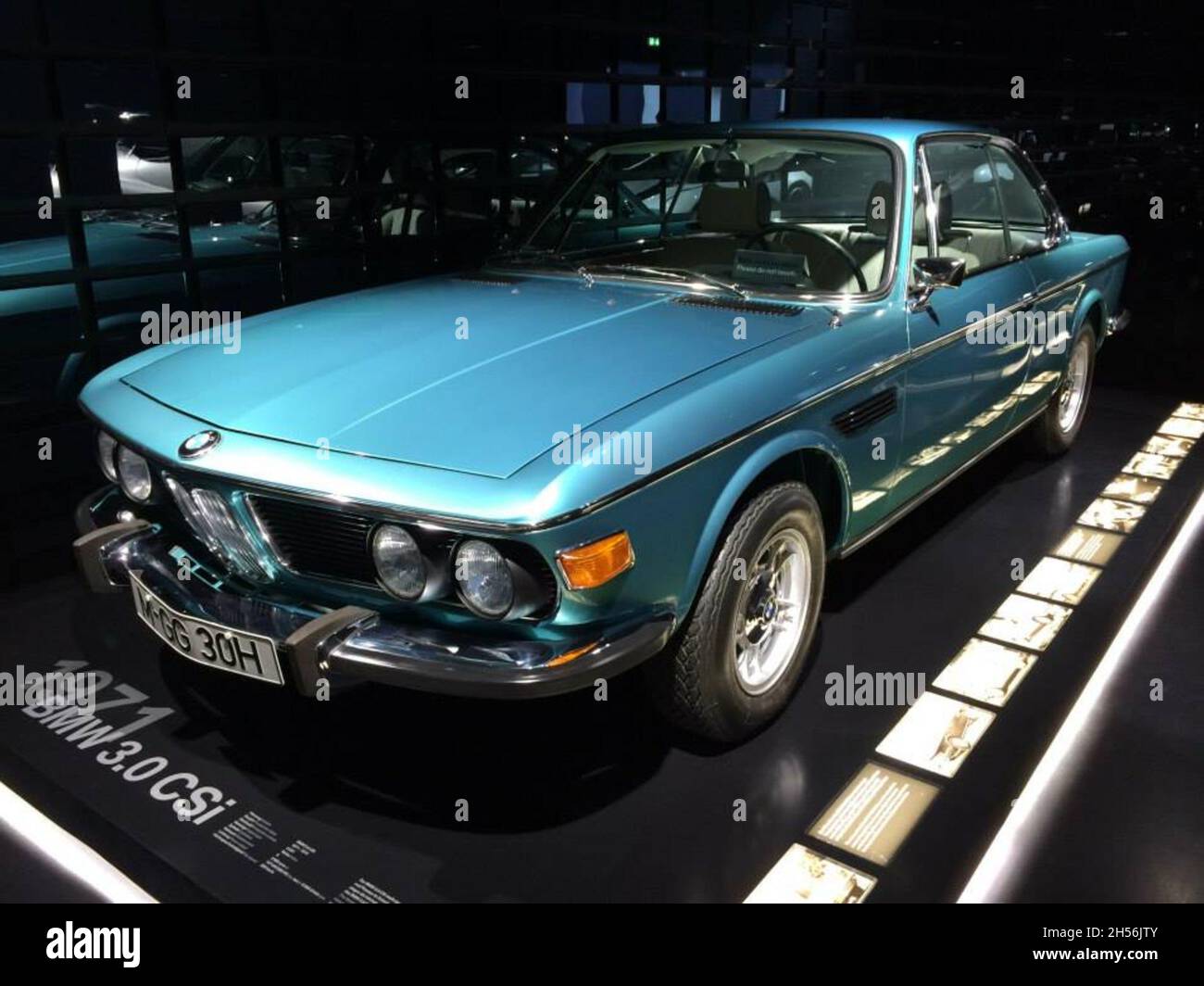BMW 3.0 csl (E9), colore blu, anno 1972. Prodotto dal 1968-1975. BMW Museum, Monaco di Baviera, Germania Foto Stock