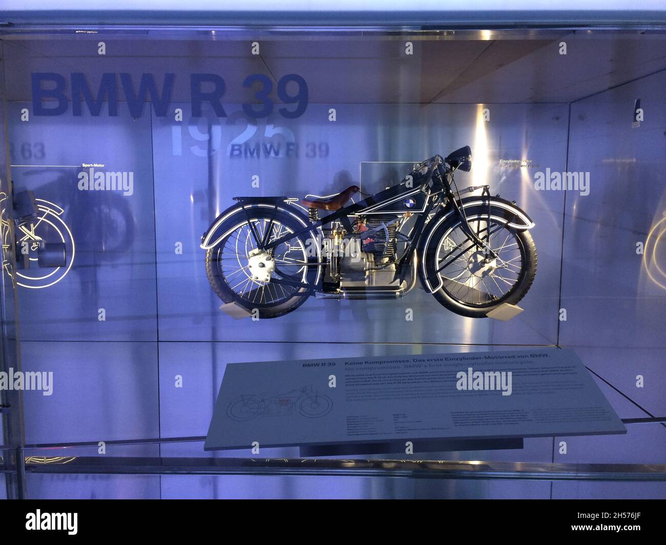 BMW R 39 moto: Anno 1925, colore nero. Museo BMW - Monaco di Baviera - Germania Foto Stock