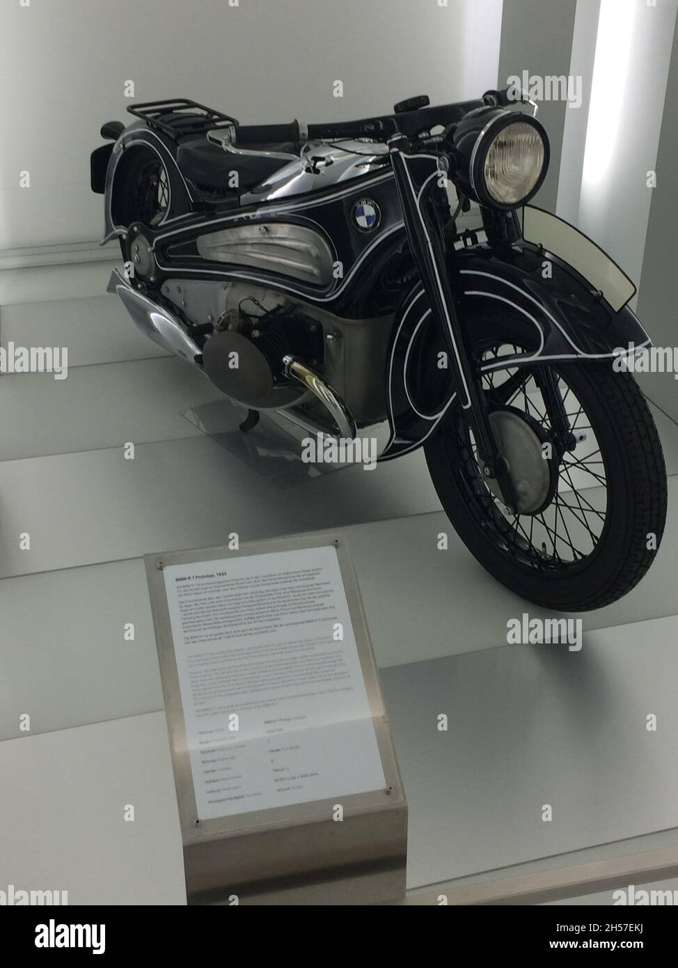 BMW R7 moto: Prototipo, anno 1937. BMW Museum, Monaco di Baviera, Germania. Foto Stock