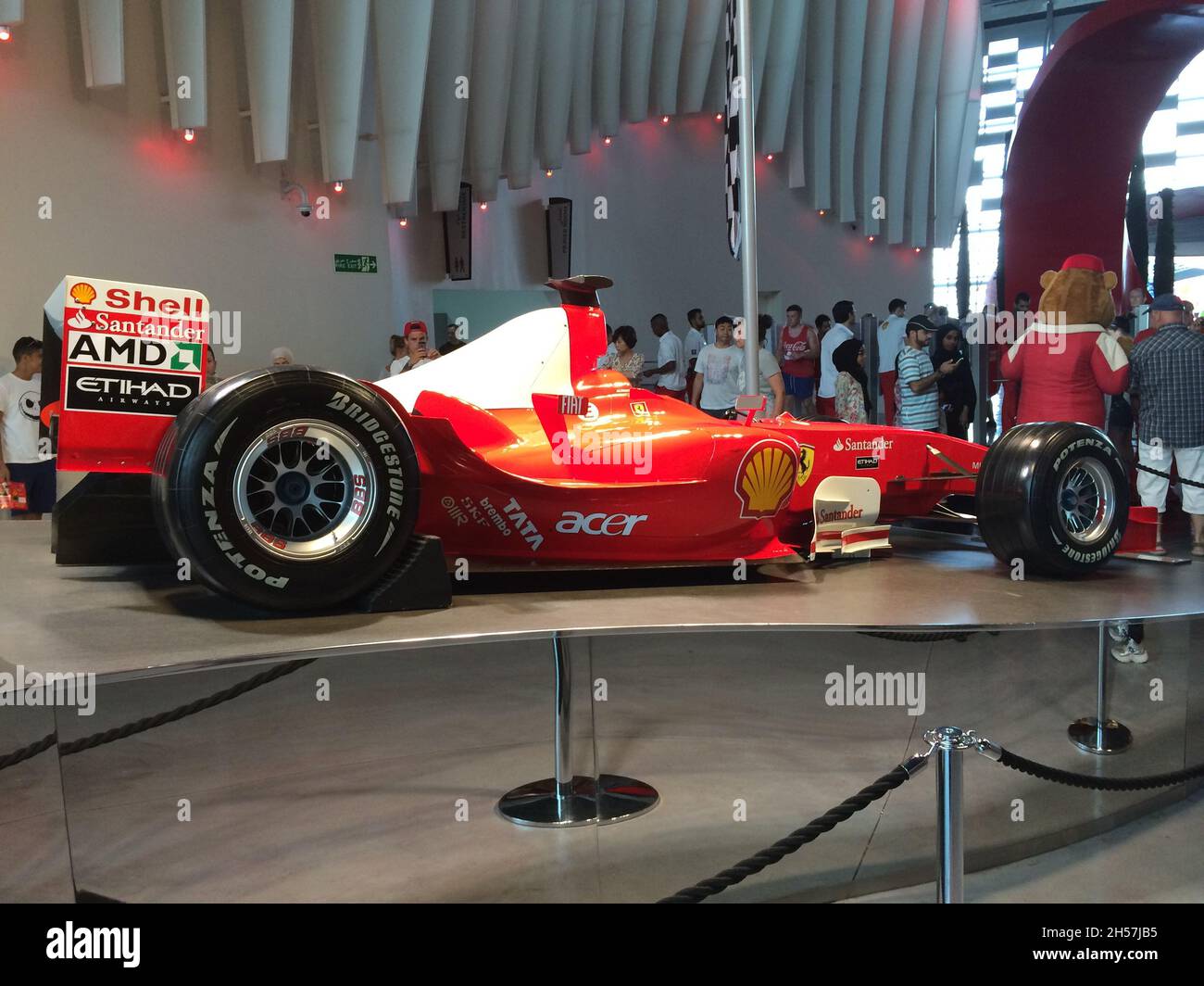 Formula 1 Ferrari. In mostra al Ferrari World. Yas Island - Abu Dhabi - Emirati Arabi Uniti. Foto Stock