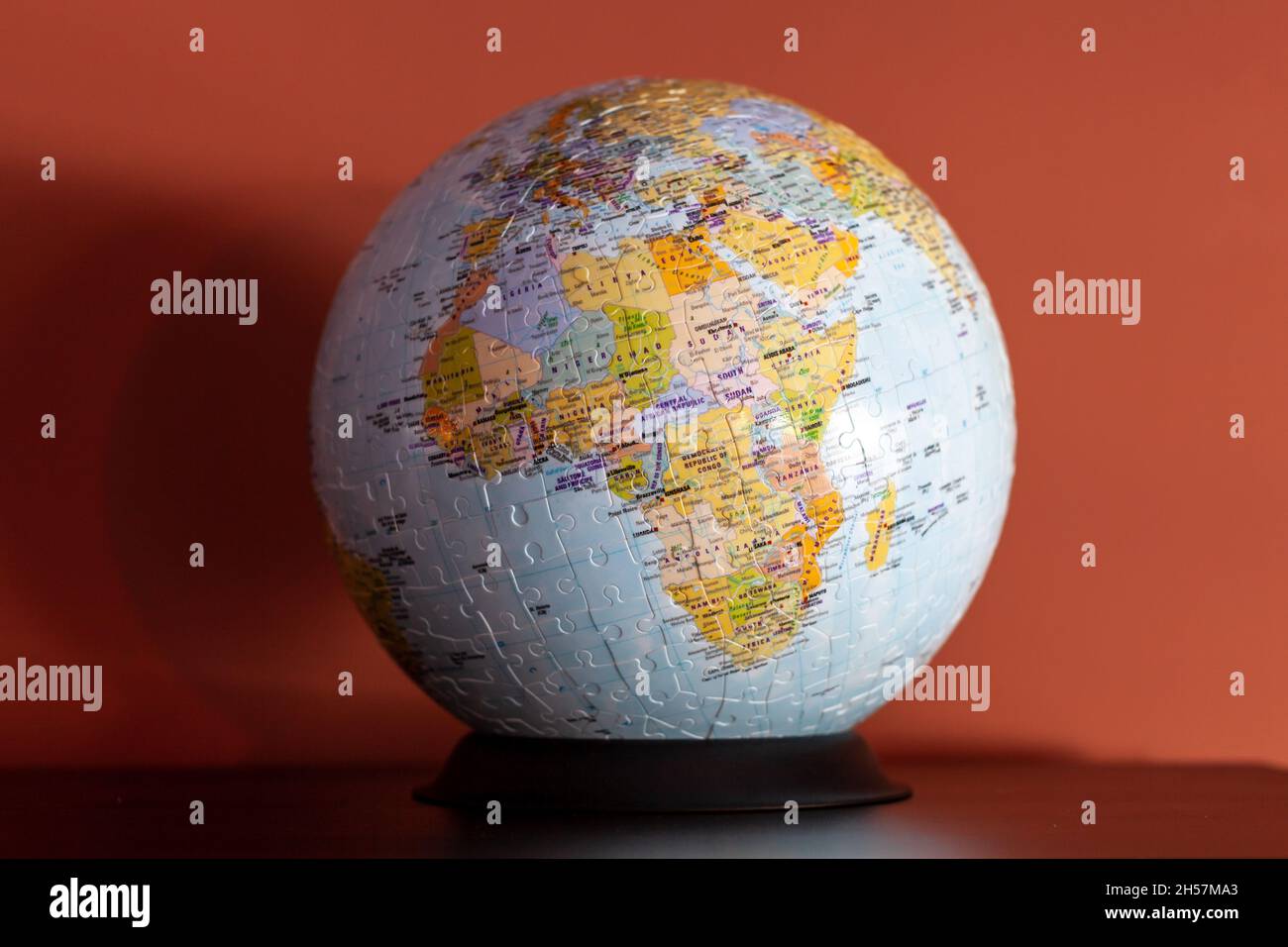Globus di terra puzzle pezzi Foto Stock