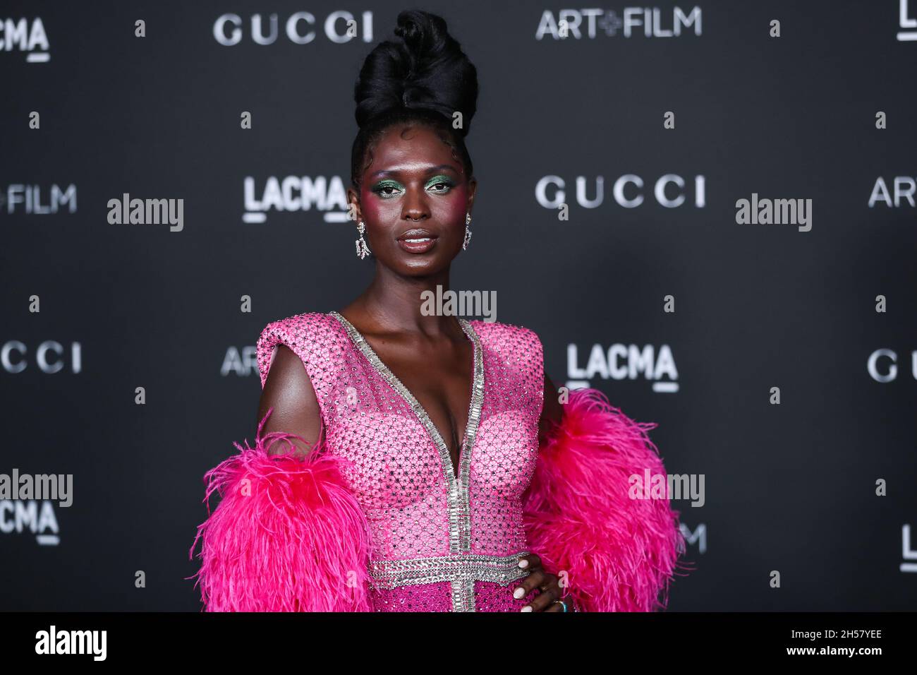 Los Angeles, Stati Uniti. 6 novembre 2021. LOS ANGELES, CALIFORNIA, USA - NOVEMBRE 06: L'attrice Jodie Turner-Smith indossando un vestito di Gucci arriva al 10° gala annuale del film d'arte LACMA 2021 che si tiene presso il Los Angeles County Museum of Art il 6 Novembre 2021 a Los Angeles, California, Stati Uniti. (Foto di Xavier Collin/Image Press Agency/Sipa USA) Credit: Sipa USA/Alamy Live News Foto Stock