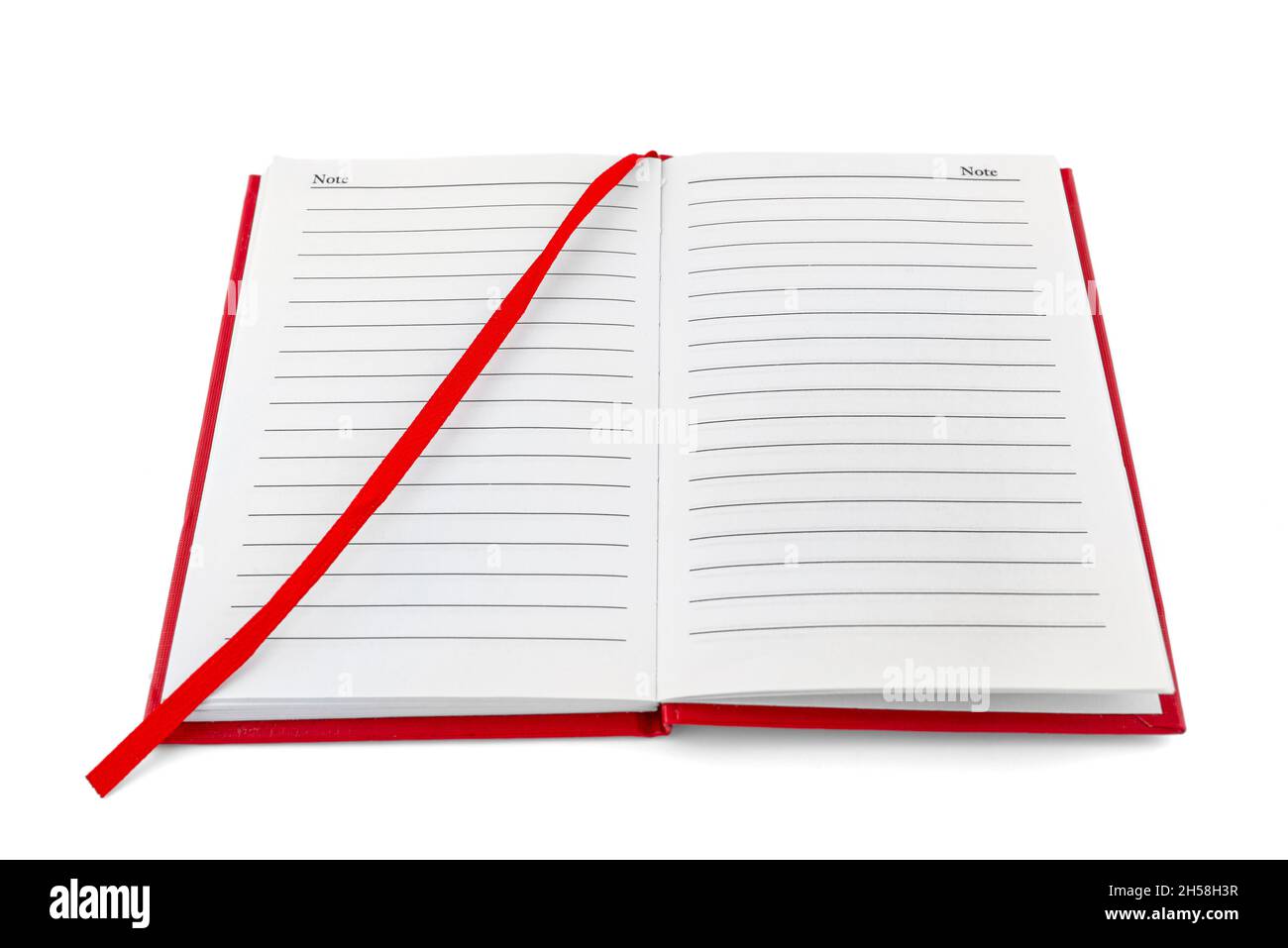 Aprire il notebook rosso con linee nere con nastro, isolato su sfondo bianco. Foto Stock