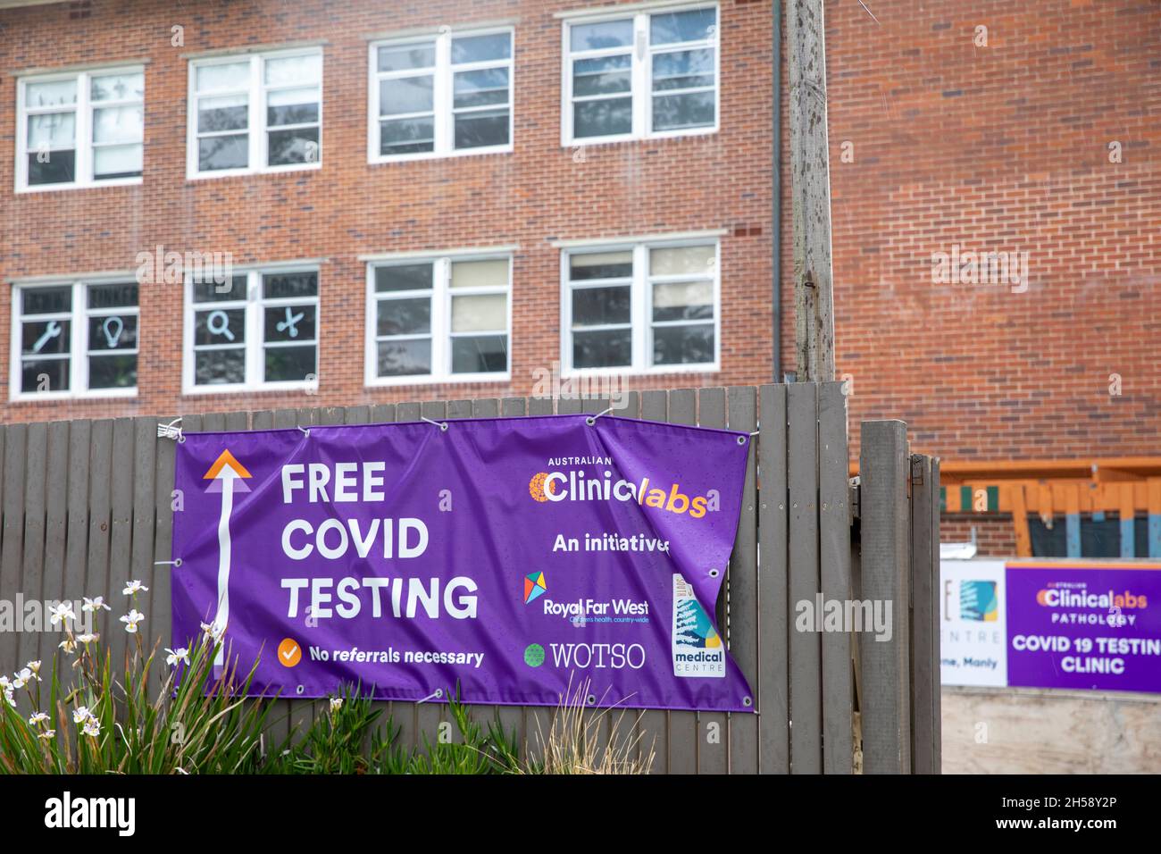 Stazione di test per il coronavirus COVID 19, test covid gratuiti per la comunità di Manly Beach a Sydney, NSW, Australia Foto Stock