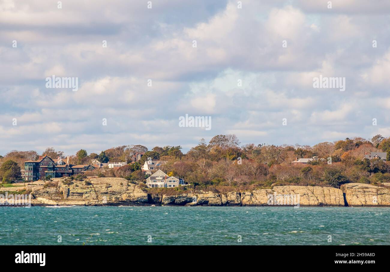 Vista panoramica della spiaggia e dell'area residenziale di Middleton, Rhode Island, dal Second Beach Park Foto Stock