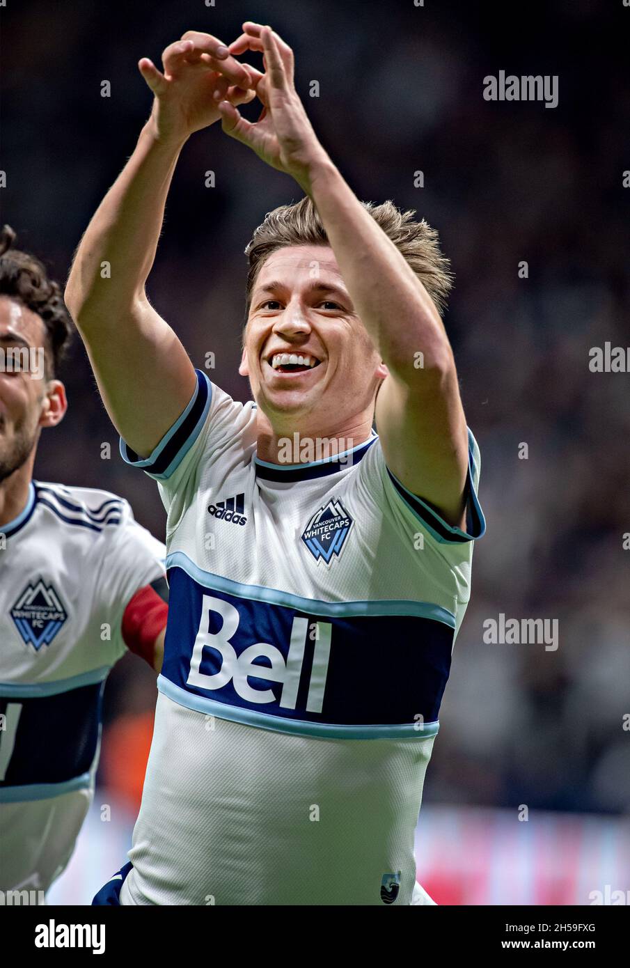 Vancouver, Canada. 7 Nov 2021. Il 7 novembre 2021, Ryan Gaild di Vancouver Whitecaps celebra il suo obiettivo durante una gara stagionale MLS tra Vancouver Whitecaps e Seattle Sounders a Vancouver, Canada. Credit: Andrew Soong/Xinhua/Alamy Live News Foto Stock